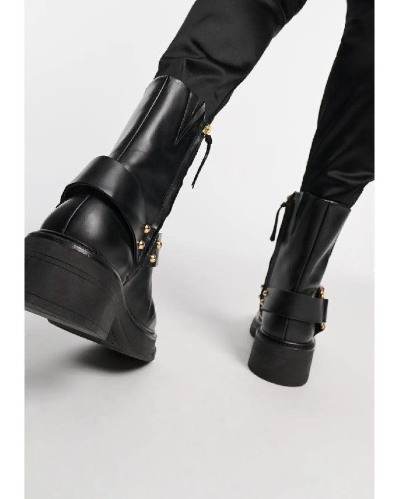 Dorothee Schumacher Chic Sophistication Short Boot