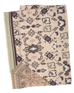 Echo Tapestry Wrap