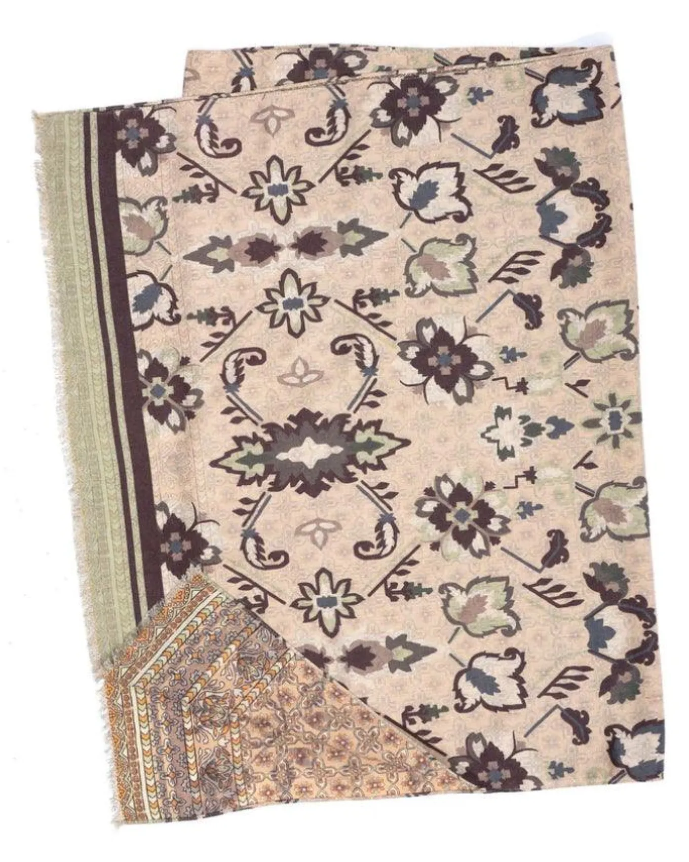 Echo Tapestry Wrap
